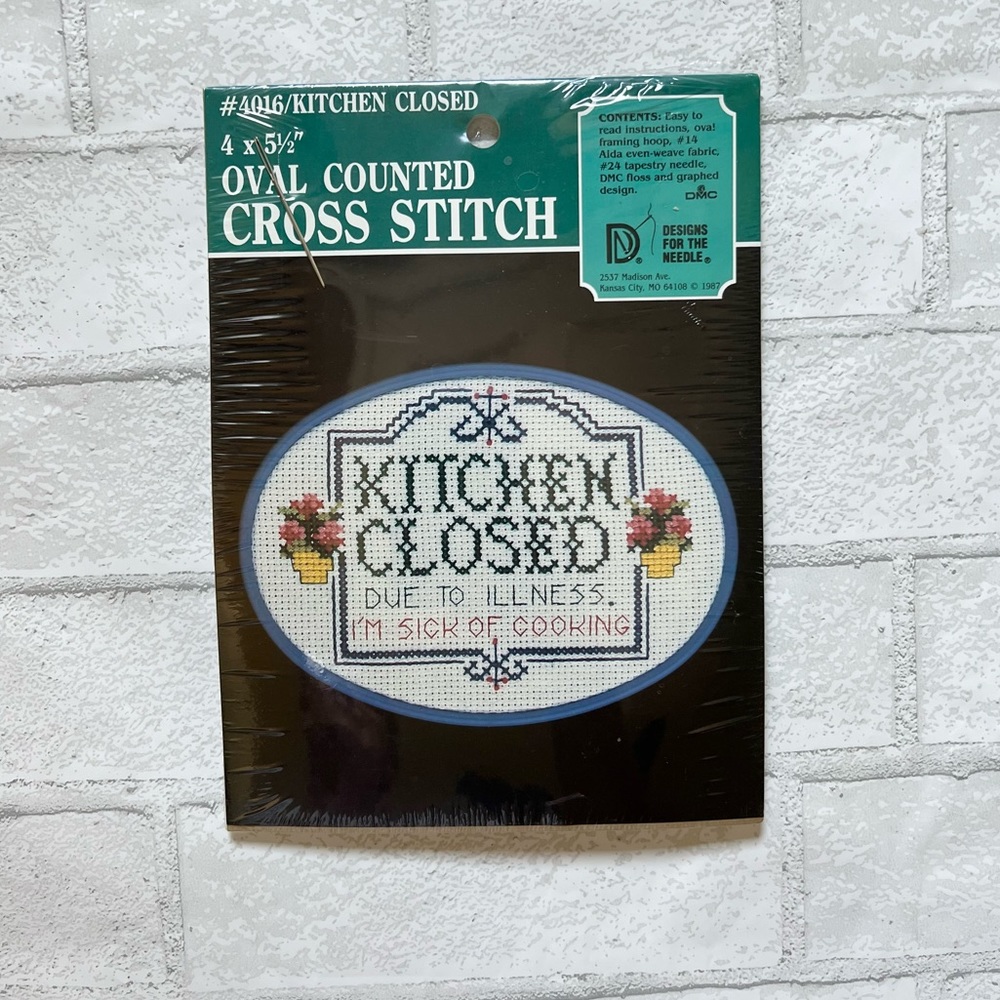Vintage Designs for the Needle Cross Stitch Kit - Funny "Kitchen Closed"